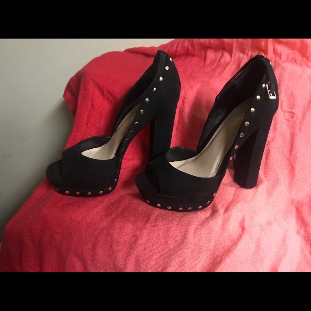 Heels 👠